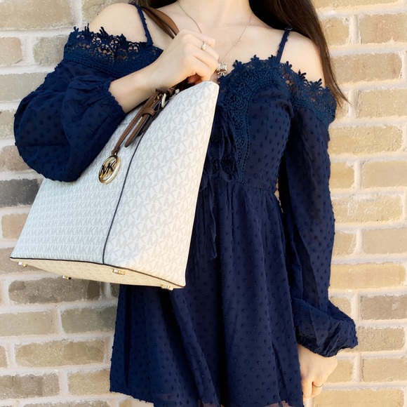 👜💕Michael kors Top Zip tote - Picture 4 of 4